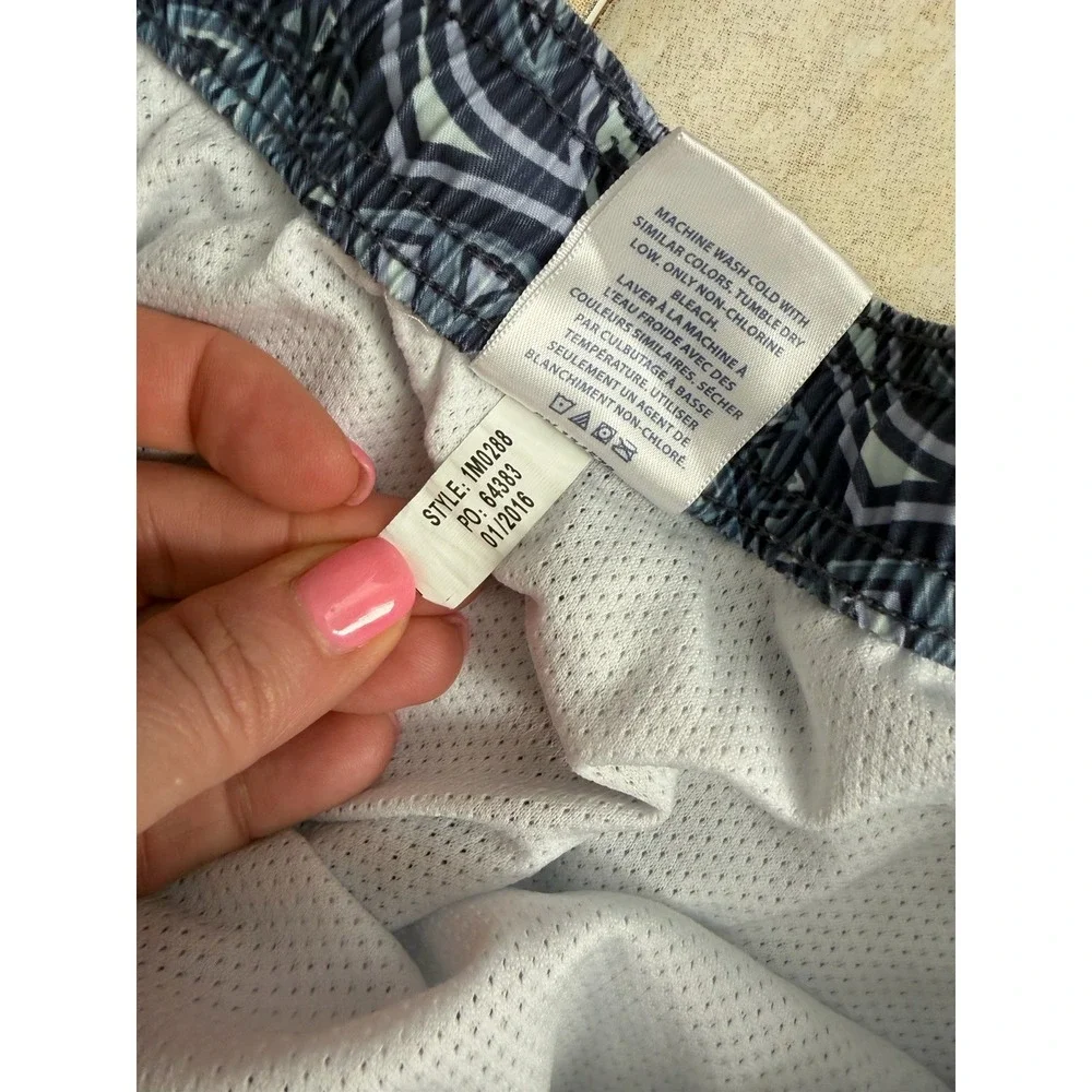 Vineyard Vines sea turtles